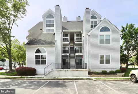 14016 Vista Dr #13, Laurel, MD 20707