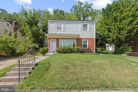 6607 Stockton Ln, Hyattsville, MD 20784