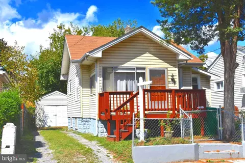 4318 Newton St, Brentwood, MD 20722