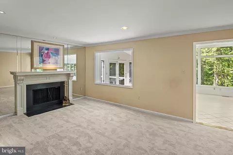 Living - 8424 Oak Stream Dr, Laurel, MD 20708 photo 4 of 12