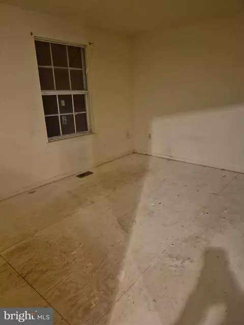 9203 Foxcroft Ave, Clinton, MD 20735 photo 4
