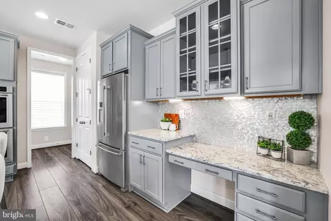 Kitchen - 3709 Celeste Bruce Cir, Bowie, MD 20721 photo 4 of 12