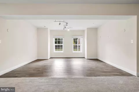 Living - 3709 Celeste Bruce Cir, Bowie, MD 20721 photo 10 of 13