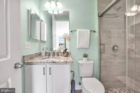 Bath - 3709 Celeste Bruce Cir, Bowie, MD 20721 photo 1 of 10
