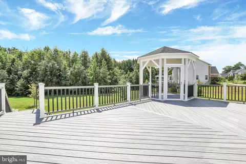 Exterior - 3709 Celeste Bruce Cir, Bowie, MD 20721 photo 4 of 12
