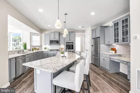Kitchen - 3709 Celeste Bruce Cir, Bowie, MD 20721 photo 10 of 12