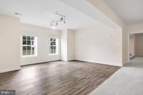 Living - 3709 Celeste Bruce Cir, Bowie, MD 20721 photo 11 of 13