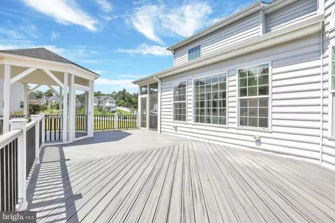 Exterior - 3709 Celeste Bruce Cir, Bowie, MD 20721 photo 5 of 12