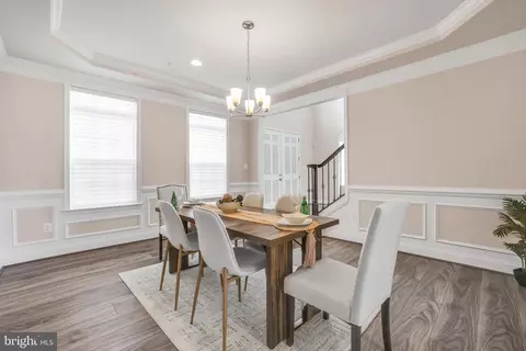 Entry Way - 3709 Celeste Bruce Cir, Bowie, MD 20721 photo 6 of 22