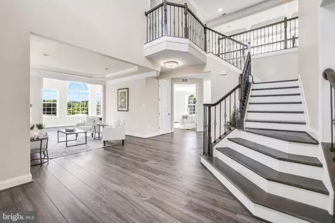 Entry Way - 3709 Celeste Bruce Cir, Bowie, MD 20721 photo 8 of 22