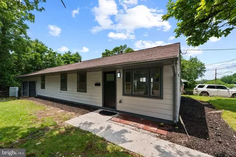 1125 Devonshire Dr, Oxon Hill, MD 20745