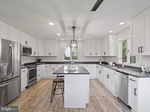 9012 Horton Rd, Laurel, MD 20708 photo 9