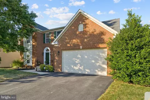 Exterior - 8108 Whittham Dr, Brandywine, MD 20613 photo 2 of 5
