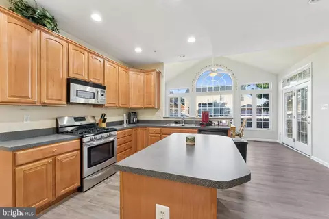 Kitchen - 8108 Whittham Dr, Brandywine, MD 20613 photo 1 of 3