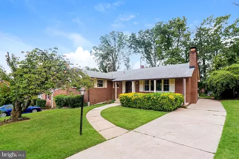 9234 Limestone Pl, College Park, MD 20740