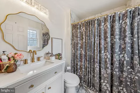 Bath - 6805 Sunset Ter, Lanham, MD 20706 photo 1 of 2