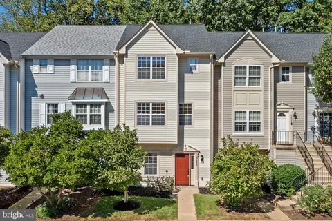 7232 Mahogany Dr #5, Landover, MD 20785