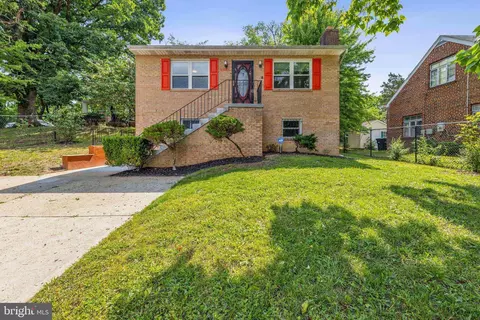 2506 Shadyside Ave, Suitland, MD 20746