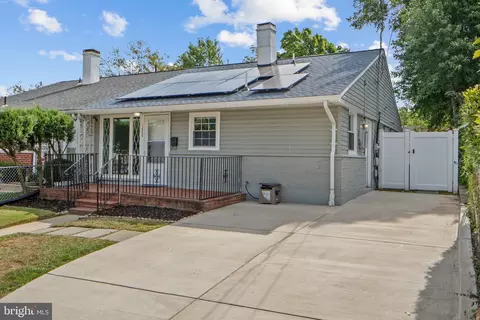 1909 Palmer Park Rd, Landover, MD 20785