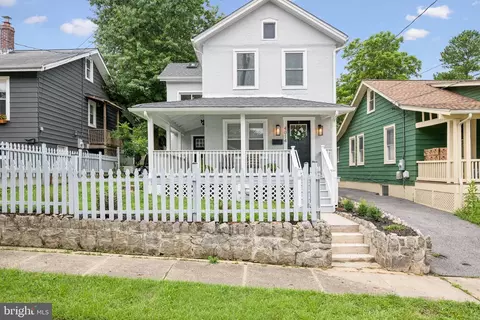 4014 37th St, Mount Rainier, MD 20712