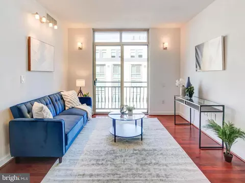 155 Potomac Psge #322, Oxon Hill, MD 20745