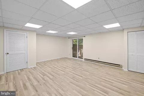 8493 Snowden Oaks Pl, Laurel, MD 20708 photo 30