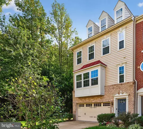 2010 Dornoch Way, Marlboro, MD 20774