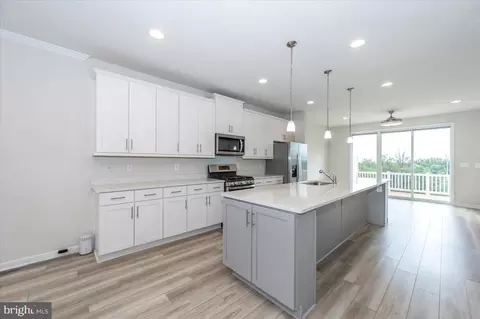 Kitchen - 1013 Highpoint Trl, Laurel, MD 20707 photo 1 of 3