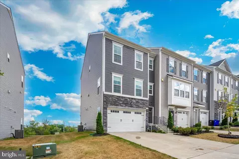 Exterior - 1013 Highpoint Trl, Laurel, MD 20707 photo 2 of 9