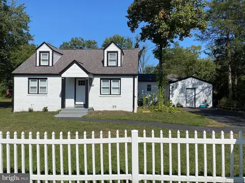 7516 Burgess Ln, Fort Washington, MD 20744