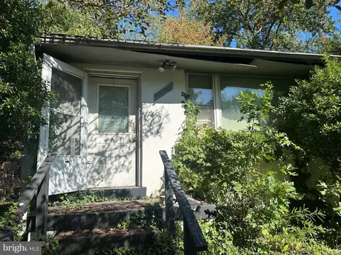 8700 E Fort Foote Ter, Fort Washington, MD 20744