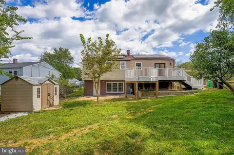 Exterior - 6702 Longridge Dr, Lanham, MD 20706 photo 8 of 10