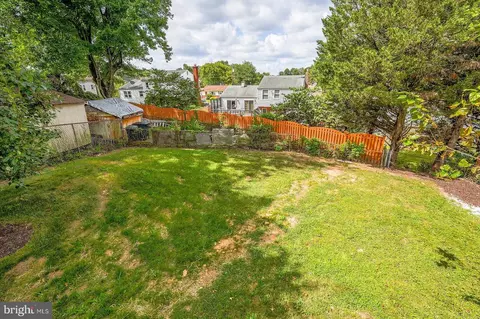 Exterior - 6702 Longridge Dr, Lanham, MD 20706 photo 5 of 10
