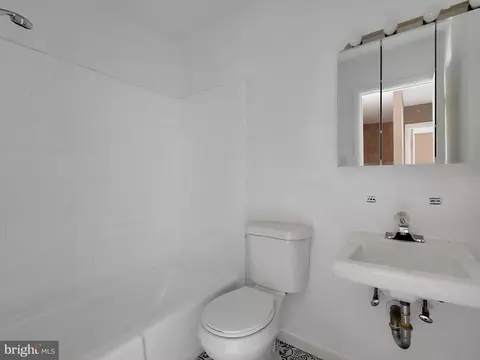 8010 Sandy Spring Rd, Laurel, MD 20707 photo 13