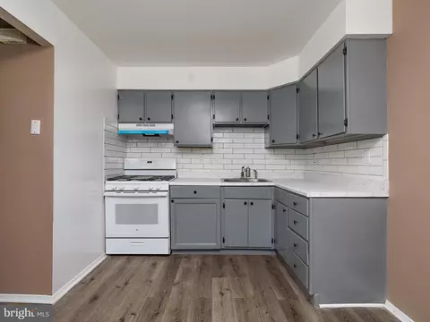 8010 Sandy Spring Rd, Laurel, MD 20707 photo 9