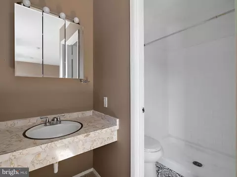 8010 Sandy Spring Rd, Laurel, MD 20707 photo 22