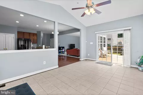 8301 Cedarview Ct, Clinton, MD 20735 photo 10