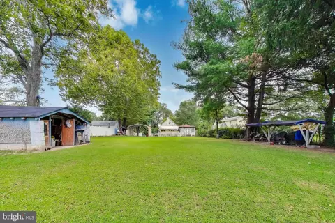 Exterior - 9211 Fowler Ln, Lanham, MD 20706 photo 9 of 11