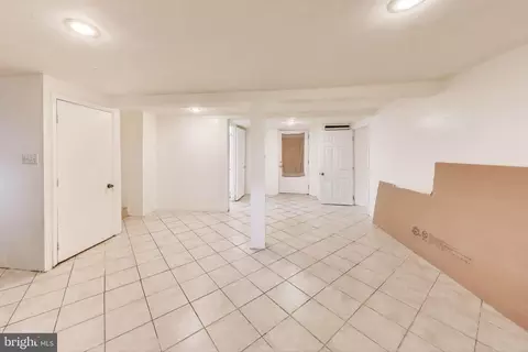 Entry Way - 9211 Fowler Ln, Lanham, MD 20706 photo 3 of 5