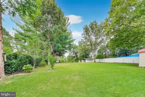 Exterior - 9211 Fowler Ln, Lanham, MD 20706 photo 7 of 11