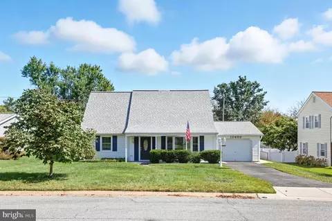 12402 Skylark Ln, Bowie, MD 20715