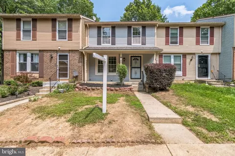 442 Shady Glen Rd, Capitol Heights, MD 20743