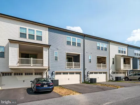 Exterior - 183 Lyons Creek Dr, Laurel, MD 20708 photo 6 of 7