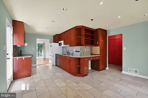 Other - 6806 Trexler Rd, Lanham, MD 20706 photo 2 of 9