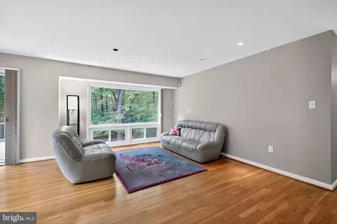 Living - 6806 Trexler Rd, Lanham, MD 20706 photo 3 of 4