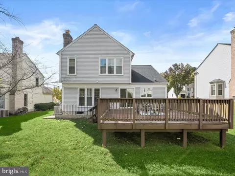 Exterior - 8806 Admiral Dr, Laurel, MD 20708 photo 10 of 12