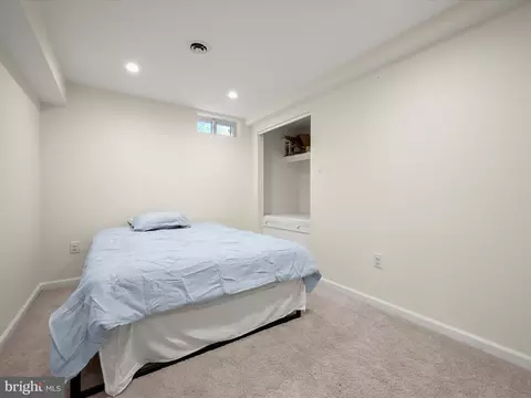 Bedroom - 8806 Admiral Dr, Laurel, MD 20708 photo 7 of 8