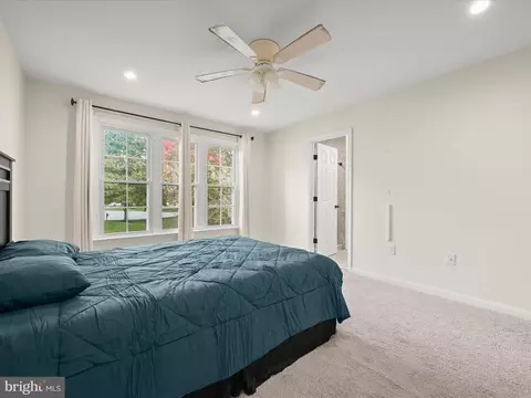 Bedroom - 8806 Admiral Dr, Laurel, MD 20708 photo 3 of 8