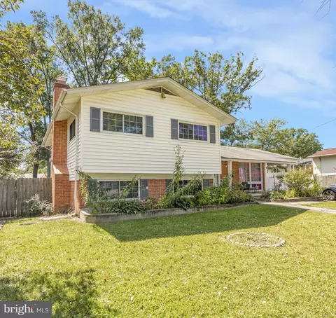 8603 Magnolia Dr, Lanham, MD 20706 photo 1
