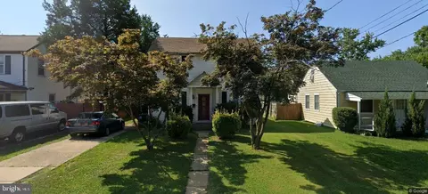 2005 Rittenhouse St, Hyattsville, MD 20782